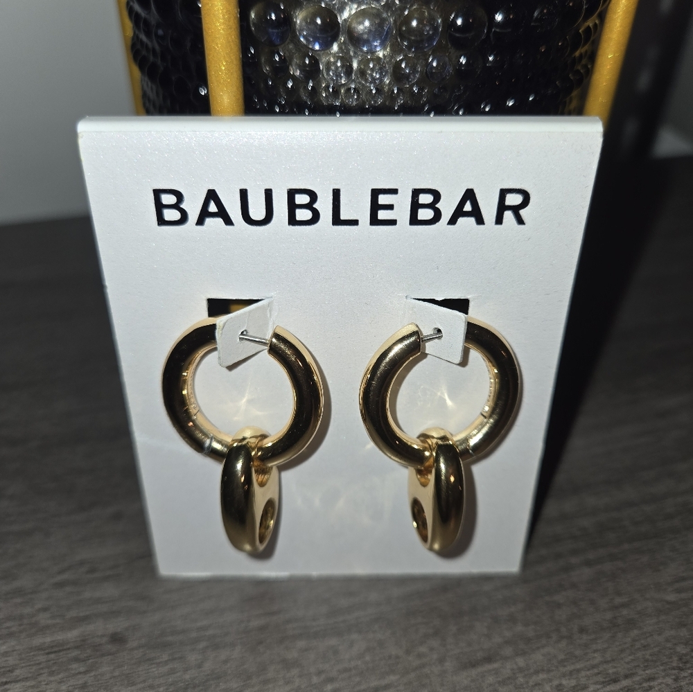 BaubleBar Gold Modern Hoop Earrings with Pearl Accent